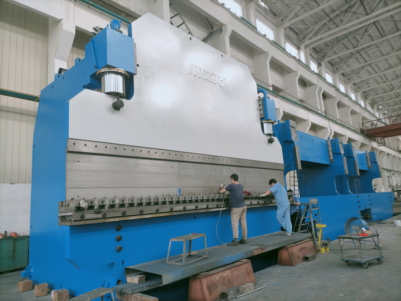 500 طن CNC الفرامل الهيدروليكية للضغط مع شهادة CE آلة الضغط الميكانيكية القوية