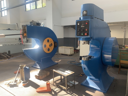 آلة الكرافتفورمر MC665 المطرقة 6mm ورقة الألومنيوم و 2mm الفولاذ المقاوم للصدأ
