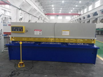 شراء العرض الرقمي آلة قص المناولة 3100mm طول القطع Cr12Mov Shear Blade online manufacture