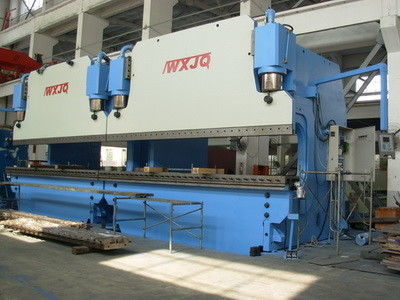 شراء CNC Tandem Press Brake with Throat Depth 200mm to 1600mm Max Speed 70 Mmin to 180 Mmin and Back Gauge Accuracy 0.02 mm online manufacture