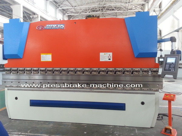 4M طول ورقة المعدن CNC المكابح الهيدروليكية فرامل معالجة الفولاذ نوع قناة C