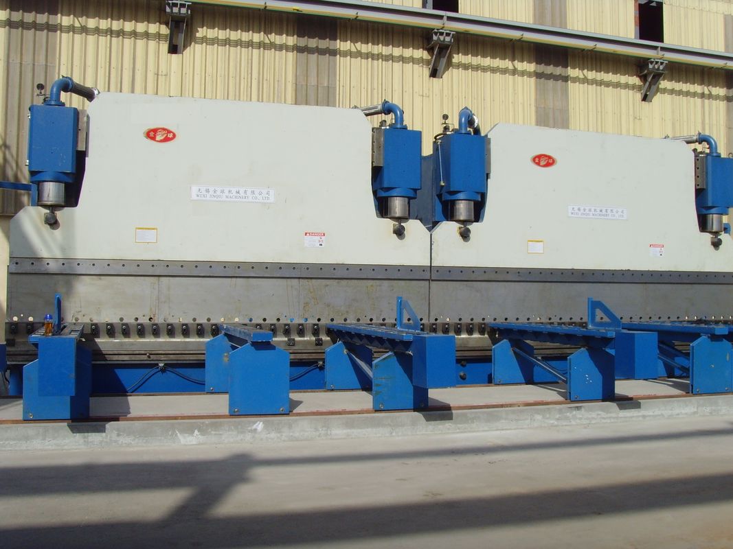 3500 طن CNC الهيدروليكية مضغوطة فرامل التزامية الحد الأقصى زاوية الانحناء 30-180 درجة