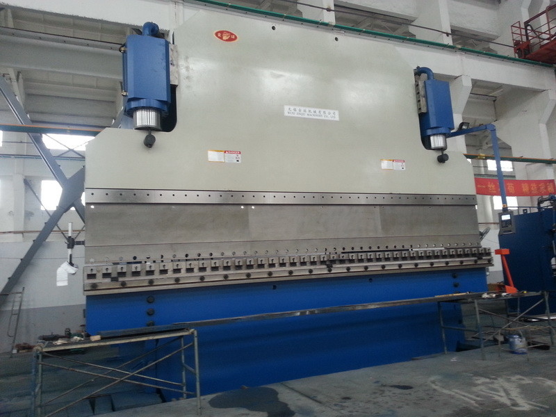 1200T CNC هيدروليكية مطبقة الفرامل طويله 14mm سمك للاستخدام الصناعي