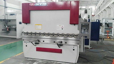 4M طول ورقة المعدن CNC المكابح الهيدروليكية فرامل معالجة الفولاذ نوع قناة C
